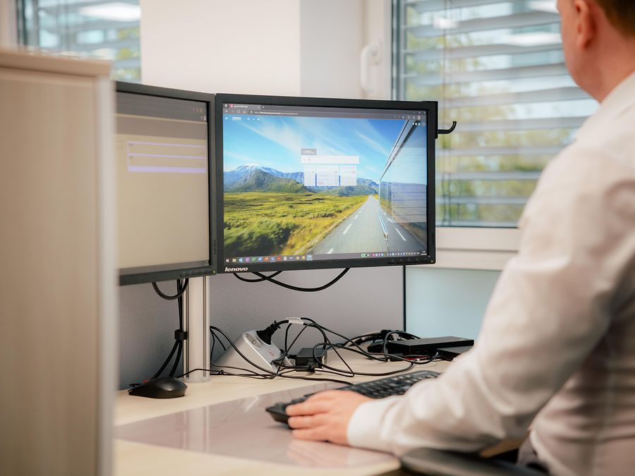 Referenzkunde_Hitachi Europe_ECM-Lösung_Dokumentenmanagement Referenzkunde_Hitachi Europe_ECM-Lösung_Dokumentenmanagement